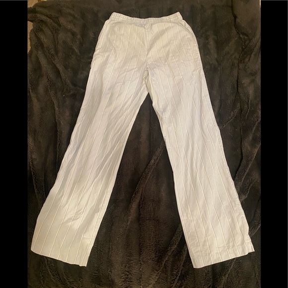 Aritzia boardwalk pants - Picture 4 of 5